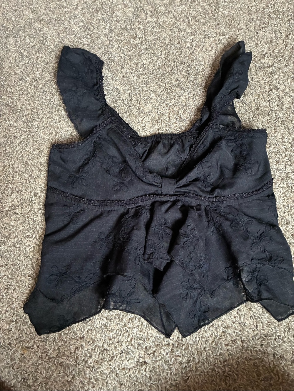 SHEIN Black Floral Embroidered Peplum Cami
